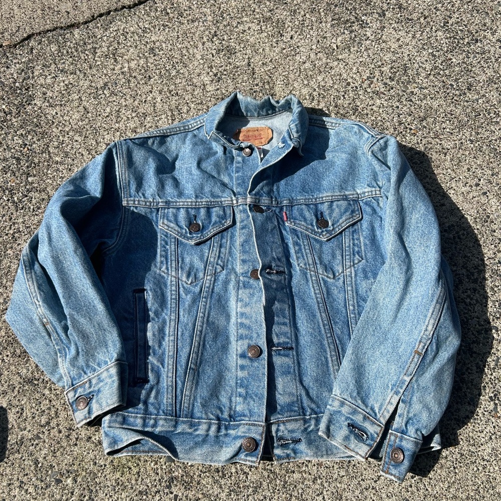 Levi's Light Blue Denim Jean Jacket